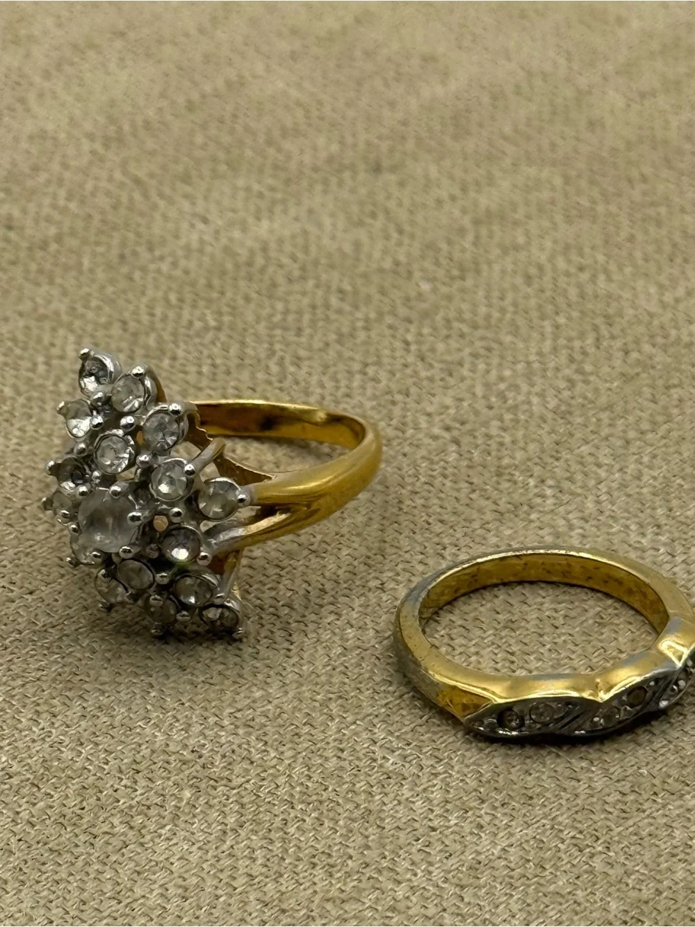 Set of two Two-Tone Floral Cluster Ring